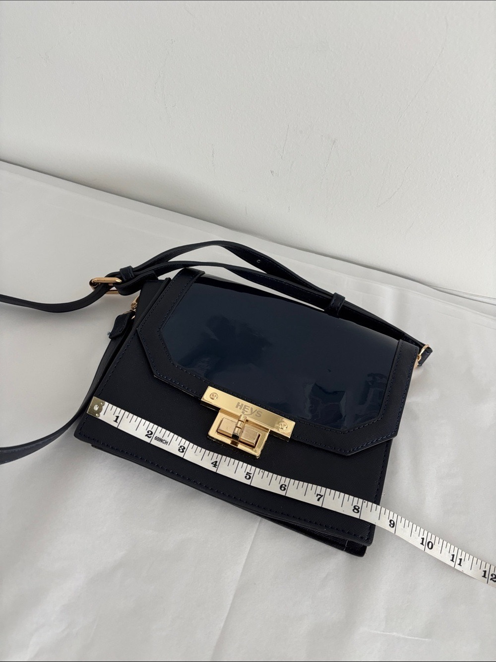 HEYS Crossbody Bag Glossy Navy blue Flap close turn lock removable strap - Picture 16 of 17